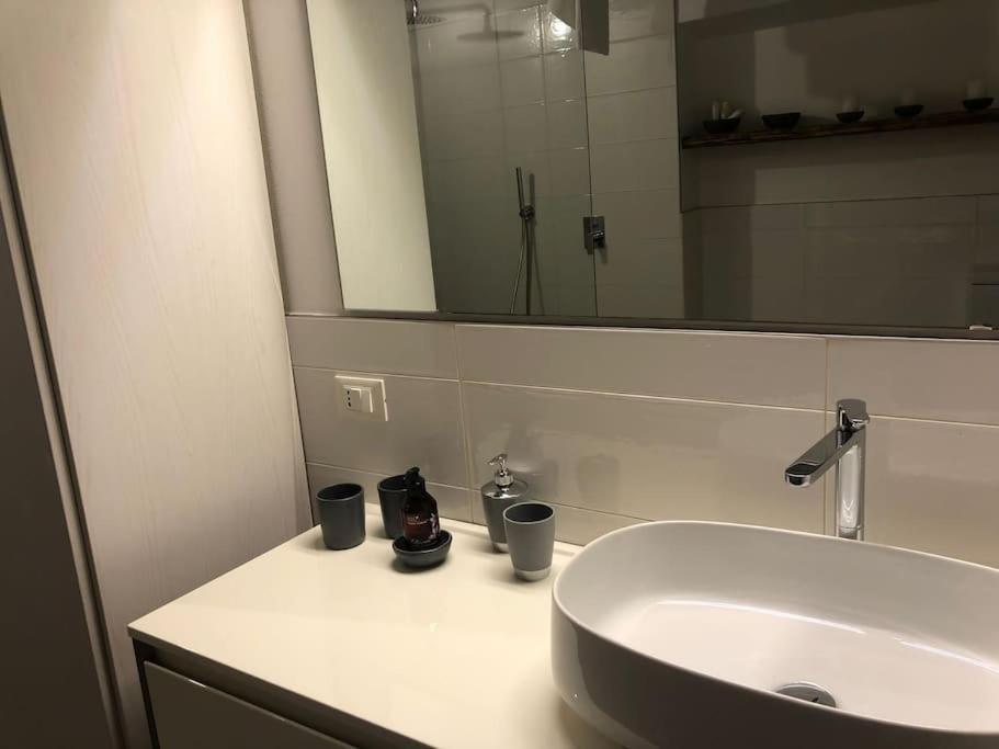 La Petite Maison - Two-Room Apartment Bergamo Kültér fotó