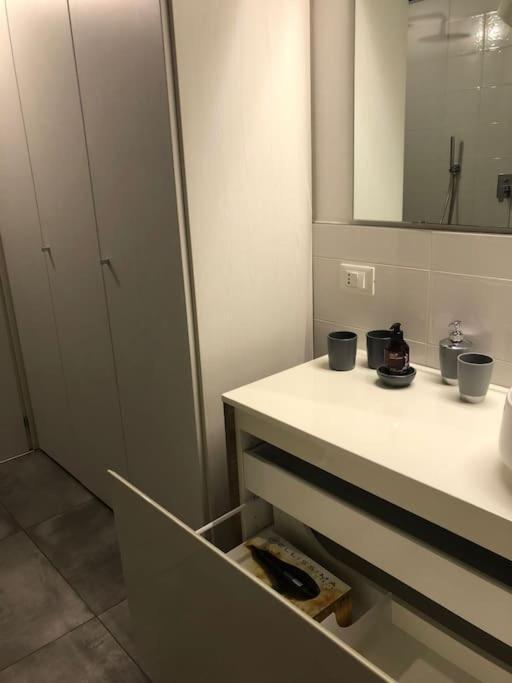 La Petite Maison - Two-Room Apartment Bergamo Kültér fotó